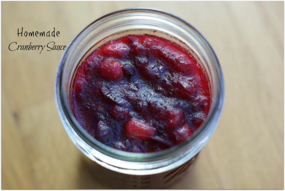 Homemade Cranberry Sauce #Thanksgiving #ThanksgivingRecipe