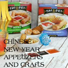 Enjoy Tai Pei® appetizers while you're making easy Chinese New Year Crafts: Chinese Paper Lanterns and a Cocktail Umbrella Drink Wreath #NewYearFortune #ad