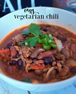 Homegating is a great way to feel like you're part of the action! Make this vegetarian chili recipe for #FallWithATwist and cheer your team from home! #ad