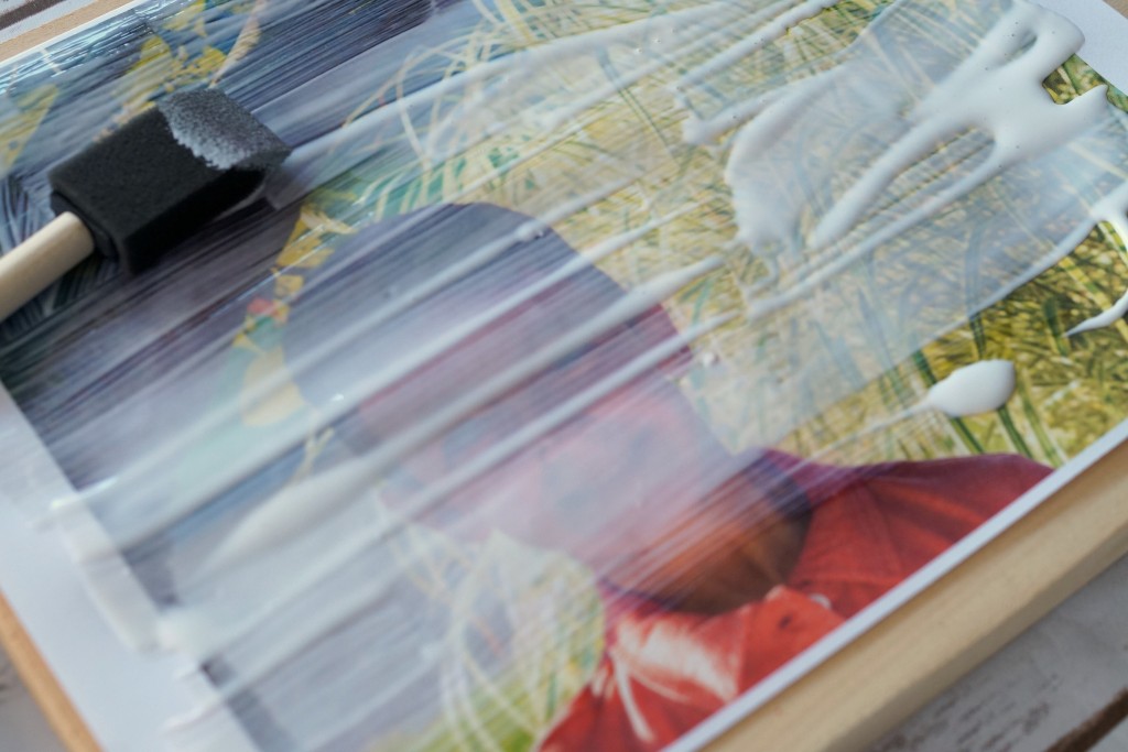 Looking for the perfect holiday photo gift? Follow this easy photo to wood tutorial and your gifts will be ready in no time! AD #SaveYourMemories