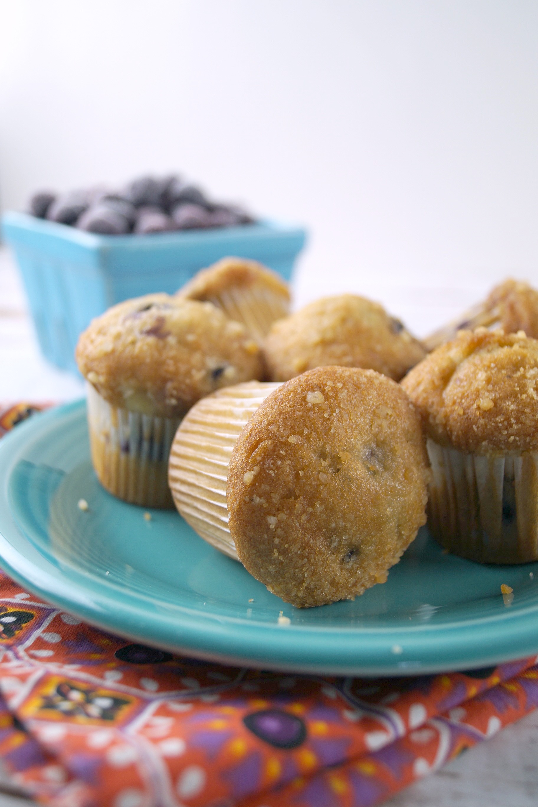 These delicious Sweet Cream Blueberry Muffins will add a #SplashOfDelight to your day! This recipe is so easy, make some today! #ad