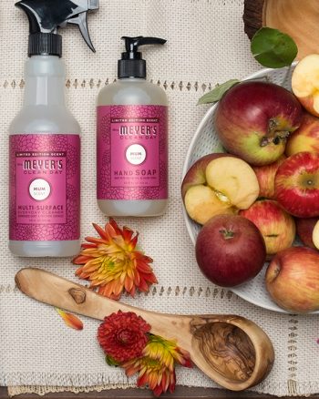 Stay cozy this fall with Mrs. Meyer’s seasonal scents in Apple Cider and Mum. #affiliate