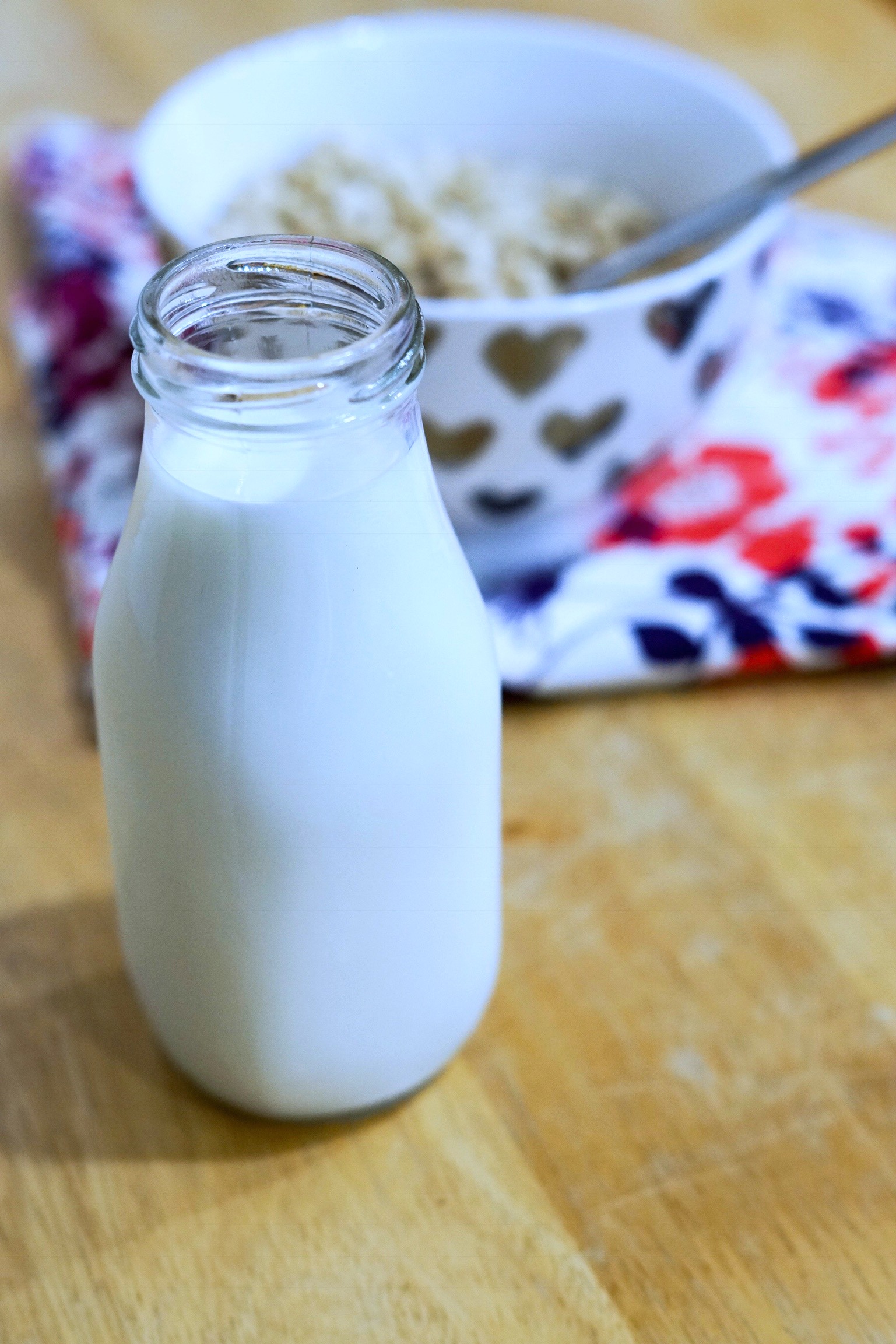 Dairy milk has just three ingredients - milk, vitamin A and vitamin D. Check out these easy ways to incorporate milk into a balanced diet.